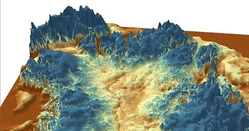 Uzyskany za pomocą badania radarowego obraz ukrytego pod lodami Grenlandii ogromnego kanionu. Przed 4 mln lat było to prawdopodobnie koryto największej rzeki na wyspie 