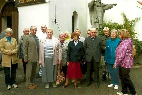  Wycieczka Jerycha Różańcowego do Bujakowa z okazji 10-lecia wspólnoty, czerwiec 2013