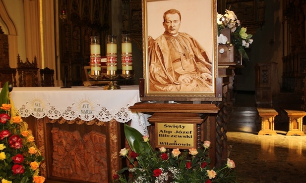 Wizerunek św. Józefa Bilczewskiego, poświęcony dziś w jego sanktuarium, trafi do sali sesji Rady Miejskiej