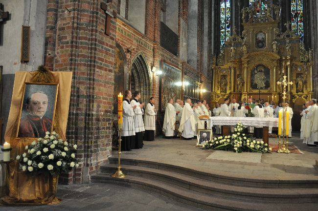 Proces beatyfikacyjny bp. Adolfa Piotra Szelążka