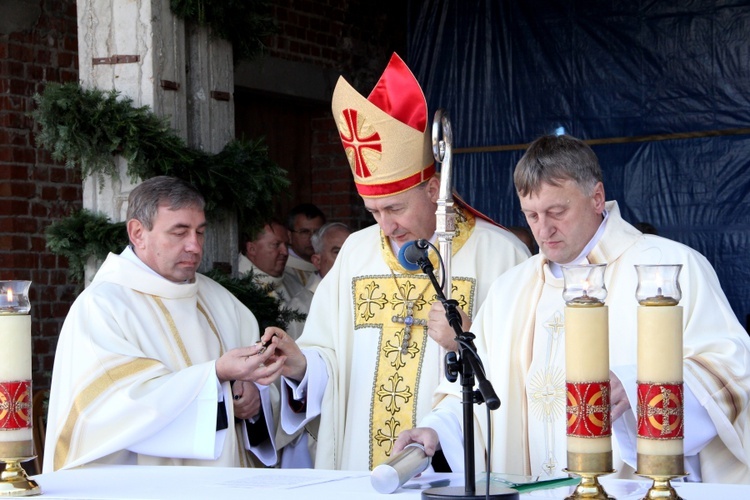 Kamień węgielny. Wola Mielecka.