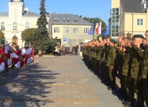 Ślubowanie licealistów na Placu Jana Pawła II