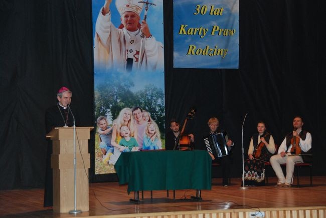 Sympozjum o rodzinie 