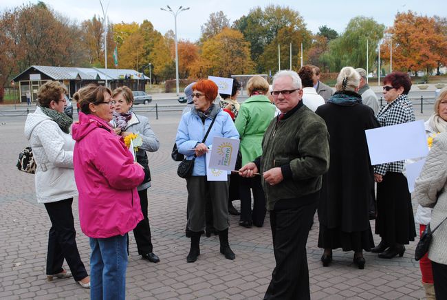 Seniorzy na ulicy