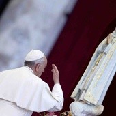 Dziesiątki tysięcy na czuwaniu z Franciszkiem