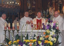 Uroczystej Eucharysti jubileuszowej przewodniczył bp Andrzej F. Dziuba