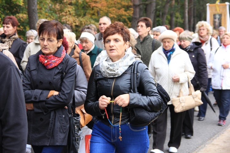 IX Pielgrzykma Kół Żywego Różańca diecezji łowickiej