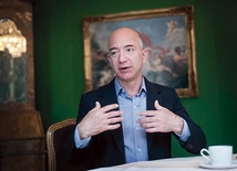 Jeff Bezos, założyciel Amazona, słynie ze skrajnej oszczędności w funkcjonowaniu firmy, co odbija się na pracownikach. Ale nie było mu żal 2 mln dolarów, które przekazał na kampanię na rzecz legalizacji „małżeństw” homoseksualnych