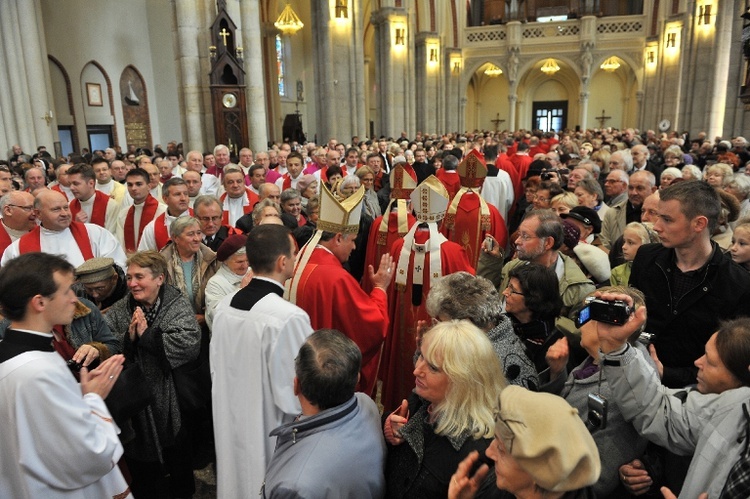 Msza prymicyjna abp. Konrada Krajewskiego - Łódź, 19 października