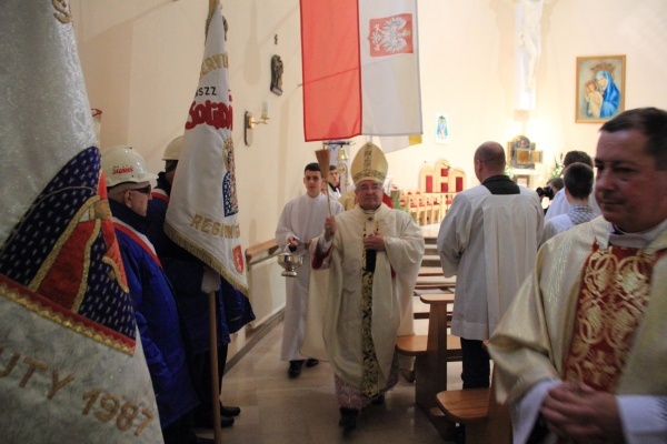 Konsekracja świątyni NMP Matki Kościoła i św. Katarzyny Szwedzkiej