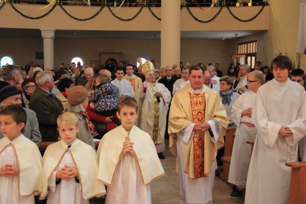 Konsekracja świątyni NMP Matki Kościoła i św. Katarzyny Szwedzkiej