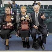 Krewni zamordowanych w Katyniu: Witomiła Wołk-Jezierska, Krystyna Krzyszkowska oraz jej brat Ryszard 