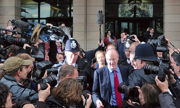 Fałszywe oskarżenie Alistaira McAlpine'a doprowadziły do dymisji szefa stacji – George'a Entwistle'a