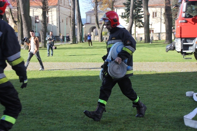 Jedzie straż ogniowa...do Krzeszowa