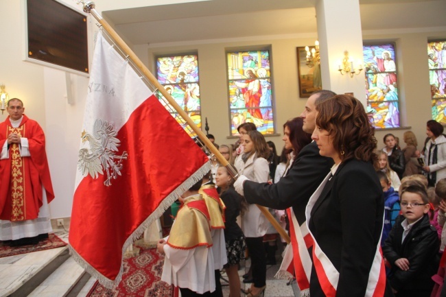 Szkoła w Kątach ma patrona