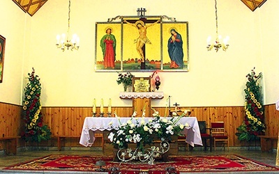 Tryptyk ołtarza głównego pochodzi z kościoła farnego w Bartoszycach