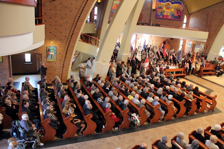 Poświęcenie pomnika katyńskiego w Tychach