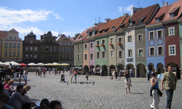 Rozpoczął się proces miasta Poznań przeciwko klubom go-go