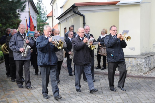 Inauguracja katolickiej szkoły w Grabinie