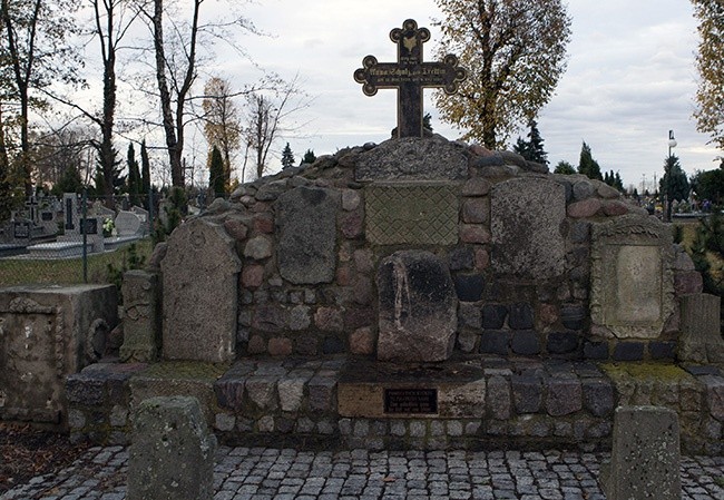 Świdwiński cmentarz "Stary"