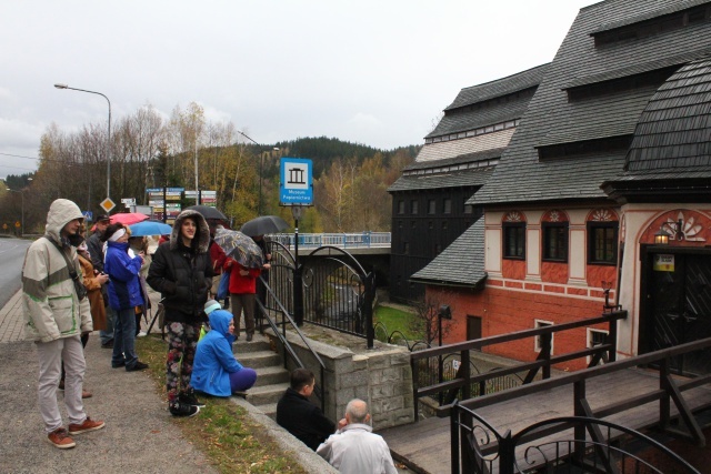 Bronisław Komorowski w Muzeum Papiernictwa