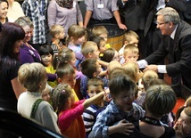 Bronisław Komorowski w Muzeum Papiernictwa