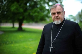 Bp Dydycz: W oskarżeniach czasem przesadzamy