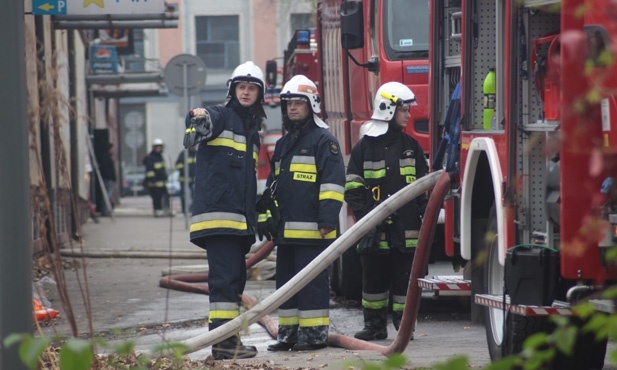 Pożar fabryki laminatu w Bielsku-Białej