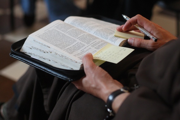 Baptyści rozsyłają Biblię