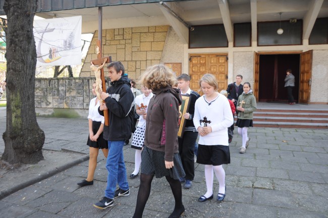 Poświęcenie katolickiej szkoły w Opolu