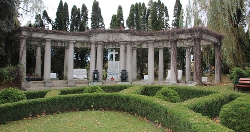 Grobowiec zasłużonych dla miasta Cieszyna