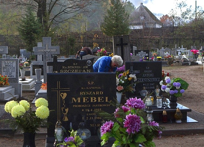 Cmentarz w Jastrowiu