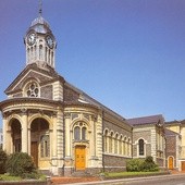 Polski kościół w Anglii poważnie uszkodzony