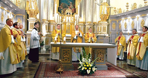 Eucharystii przewodniczył ks. Andrzej Oleszko 