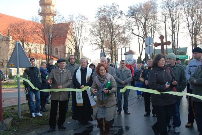 Pielgrzymowanie pośród figur 