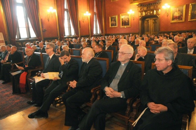 Konferencja "Oblicza mądrości"