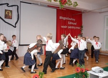 Przedszkolaki patriotycznie