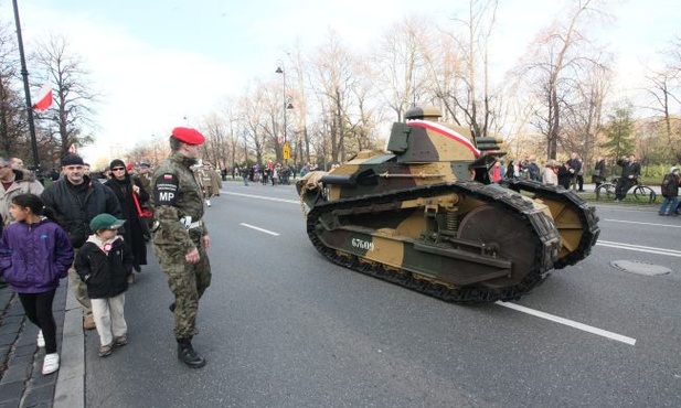 Czołg na czele Marszu