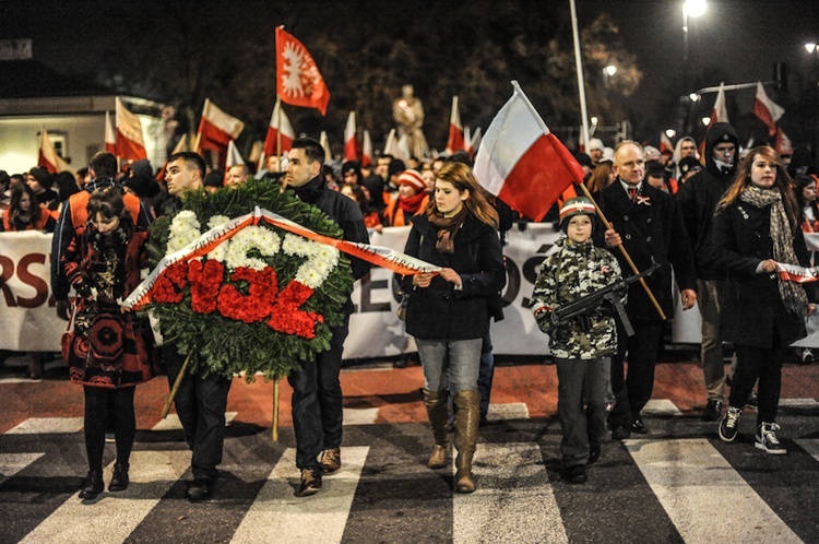 Marsz Niepodległości i zadymy.