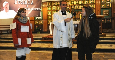 Tym razem konferencję o świętości według papieża Franciszka wygłosił ks. Krzysztof Dukielski