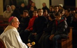 Na zakończenie Roku Wiary młodzi spotkali się z arcybiskupem Stanisławem Budzikiem