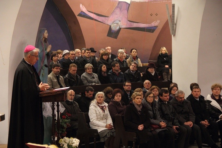 Zespoły synodalne w katedrze