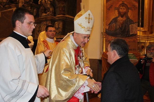 Biskupie odznaczenia 