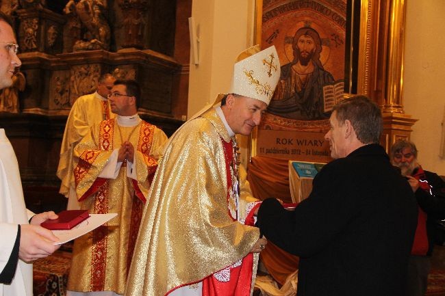 Biskupie odznaczenia 