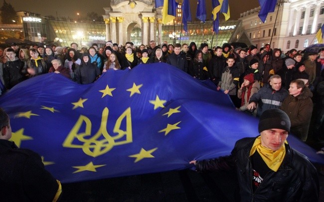 Kijów: 100 tys. osób za UE