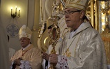Biskup Piotr Libera ofiarował relikwie św. Antoniego z Padwy dla ratowskiego sanktuarium
