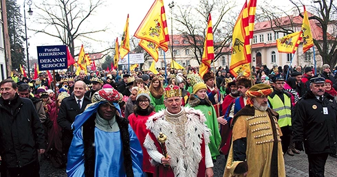 Płocki Orszak Trzech Króli zwieńczy koncert Eleni i wspólne kolędowanie w hali Orlen Areny