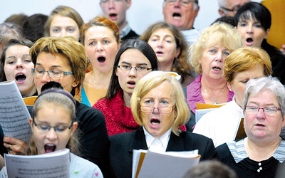  Chórzyści uczyli się m.in. „Hymnu na Rok Wiary”,  który wykonali na jego zakończenie