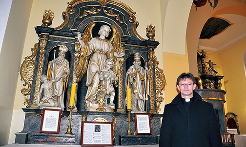  Rzadkością jest wizerunek Anioła Stróża w bocznym ołtarzu