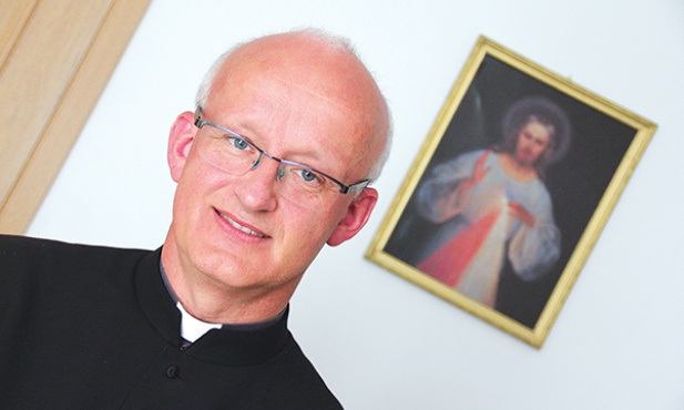 Ks. Zygmunt Zapaśnik jest diecezjalnym ojcem duchownym, czyli duchowym opiekunem kapłanów w diecezji 